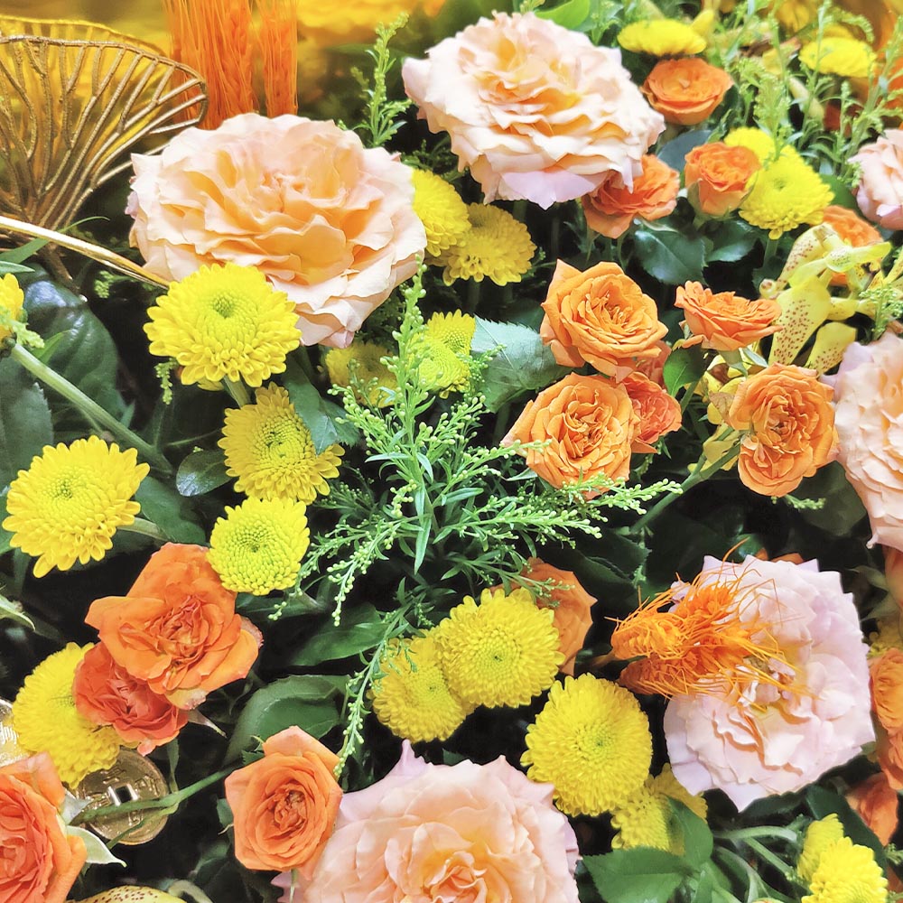 Wealth and Abundance | Orange Rose & Giant Gold Ingot Balloon Grand Opening Congratulatory Fresh Flower Stand 3 Wealth and Abundance | Orange Rose & Giant Gold Ingot Balloon Grand Opening Congratulatory Fresh Flower Stand - FS010004
