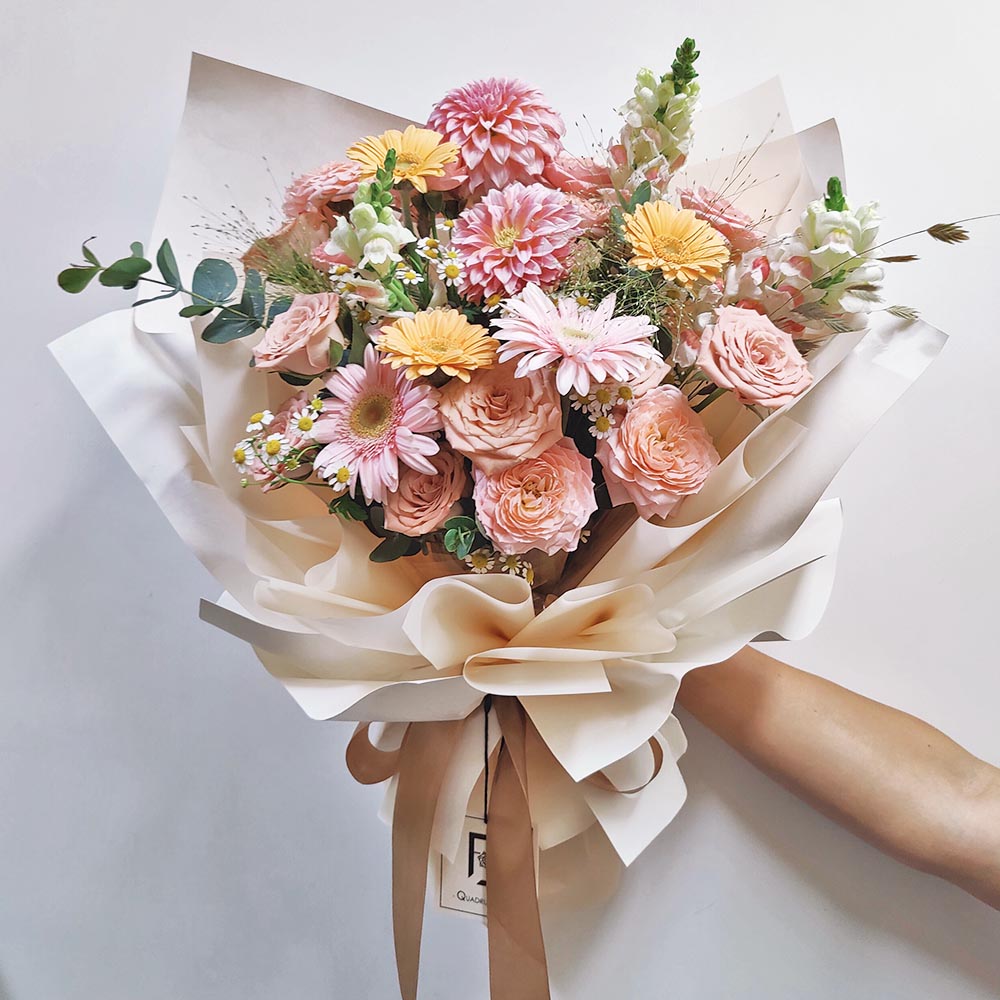 Jade Dew | Vintage Rose & Cream Dahlia Fresh Flower Bouquet 1 Jade Dew | Vintage Rose & Cream Dahlia Fresh Flower Bouquet - BL010057