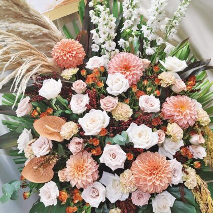 QuadrupleFlower 啟德新蒲崗花店 | 香港花店推介 | 即日送花服務、鮮花花束及花籃高質客製化設計 21 復古玫瑰大理花鮮花祝賀開張花籃 FS010008