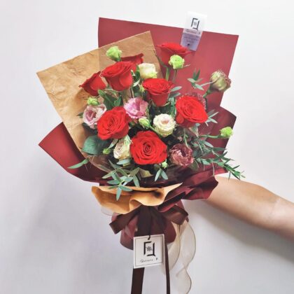 Red Rose & Brown Eustoma Fresh Flower Bouquet Quadruple Flower BM010037