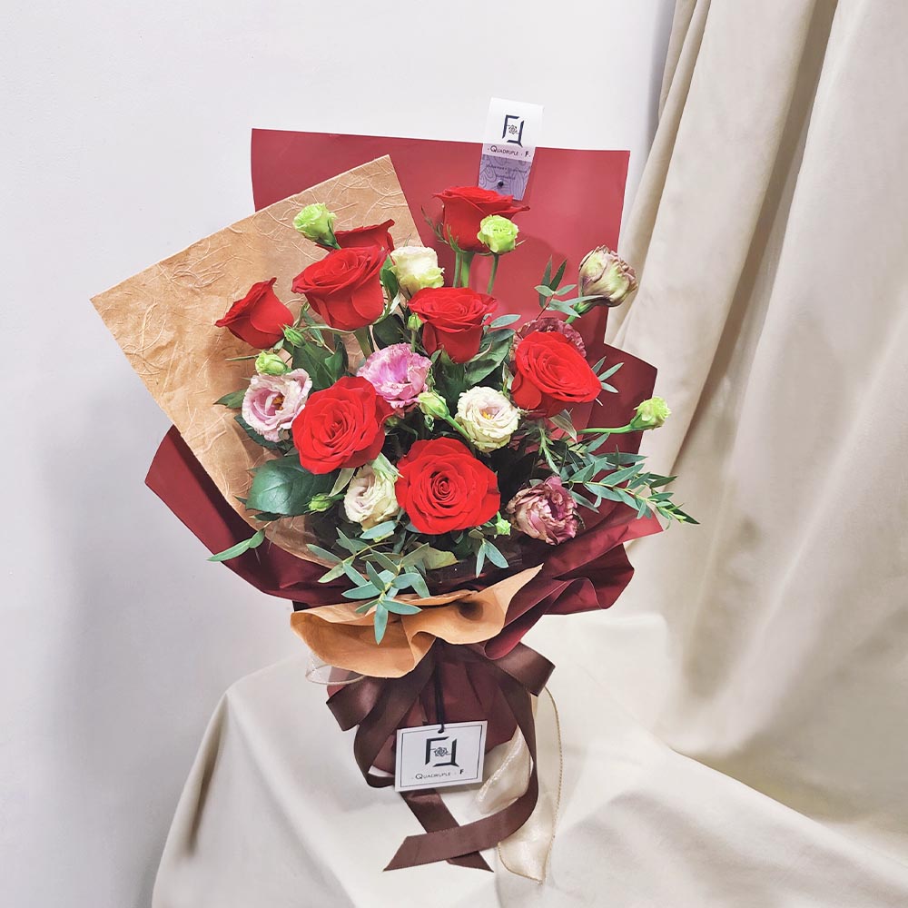 醇紅時光 | 紅玫瑰茶色洋桔梗鮮花花束 4 醇紅時光 | 紅玫瑰茶色洋桔梗鮮花花束 - BM010037
